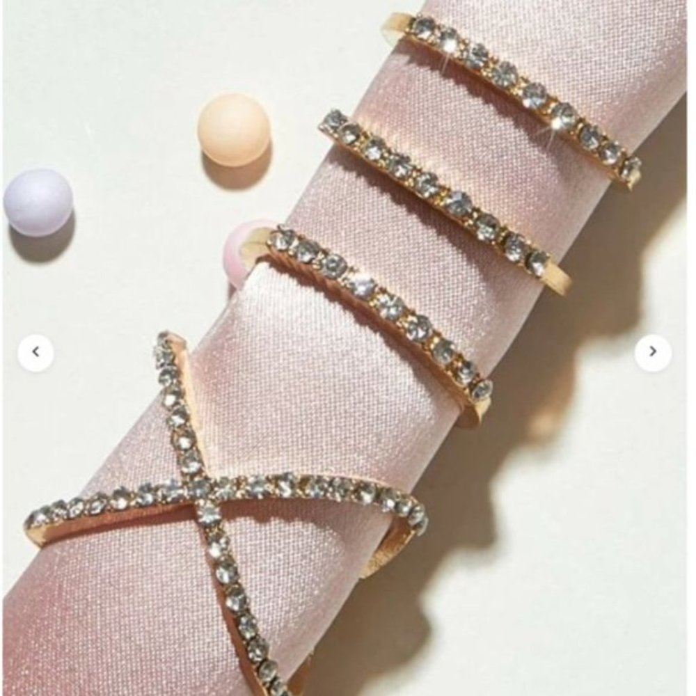 NWOT - Set of 4 Midi Rings